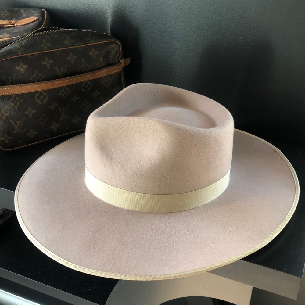 AUTHENTIC LACK OF COLOR MED 57 CM TAN RANCHER HAT